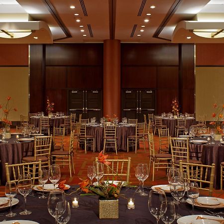 מלון Hyatt Regency Indianapolis At State Capitol מראה חיצוני תמונה