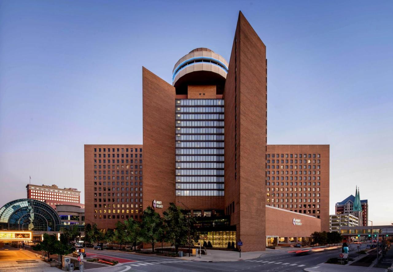 מלון Hyatt Regency Indianapolis At State Capitol מראה חיצוני תמונה