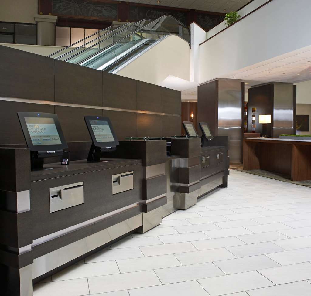 מלון Hyatt Regency Indianapolis At State Capitol מראה פנימי תמונה